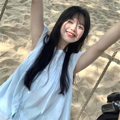 血腥玛罗琳海报
