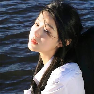 人浮于爱海报